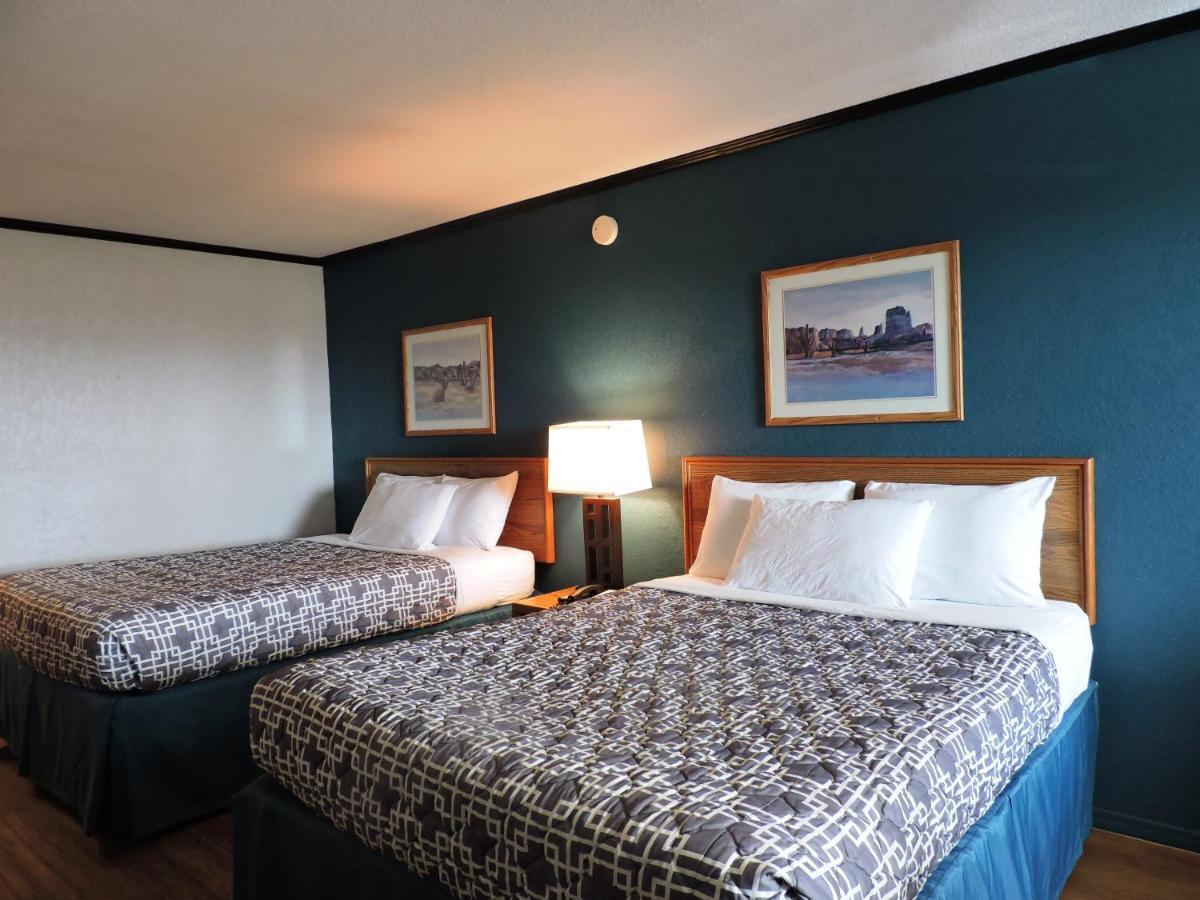 Riata - Motel 2*