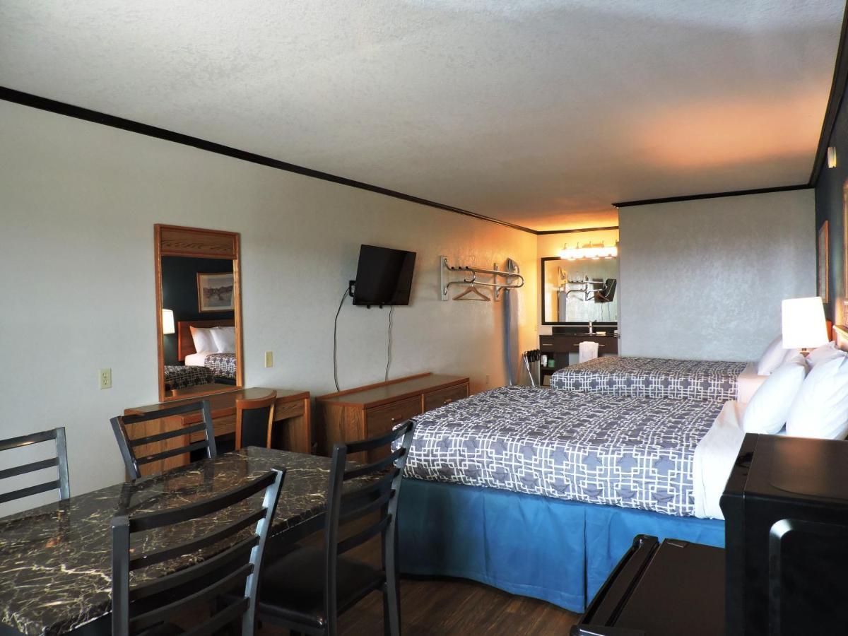 Riata - Motel 2*
